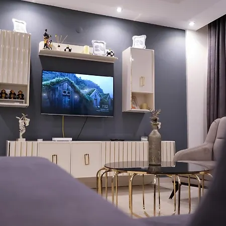 Luxury Villas & Villa